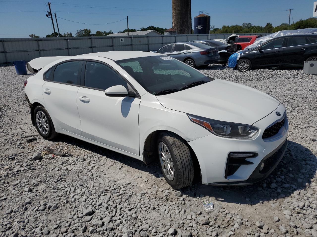 2021 Kia Forte Fe - Фото 4