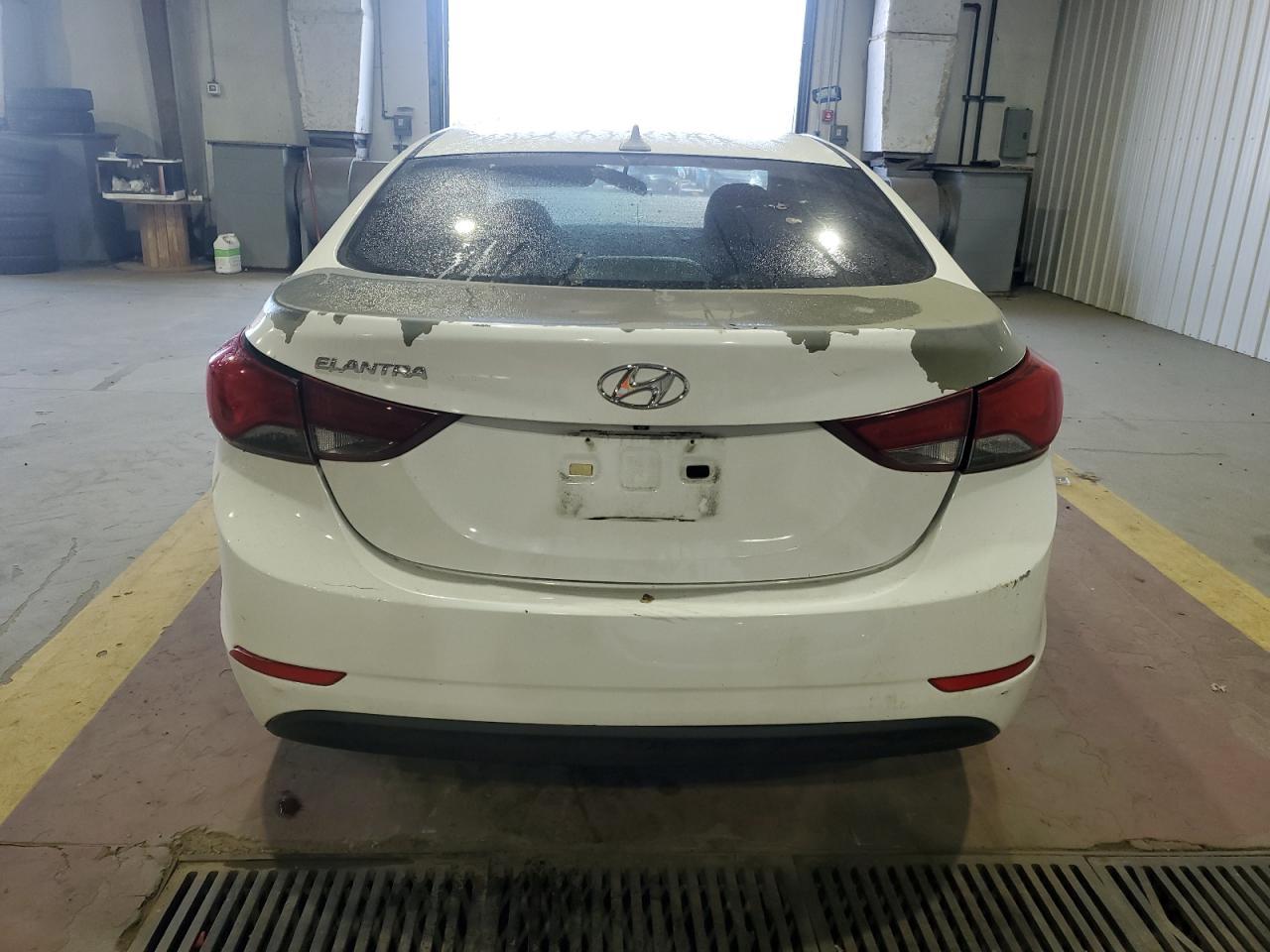 2016 Hyundai Elantra Se - Фото 6