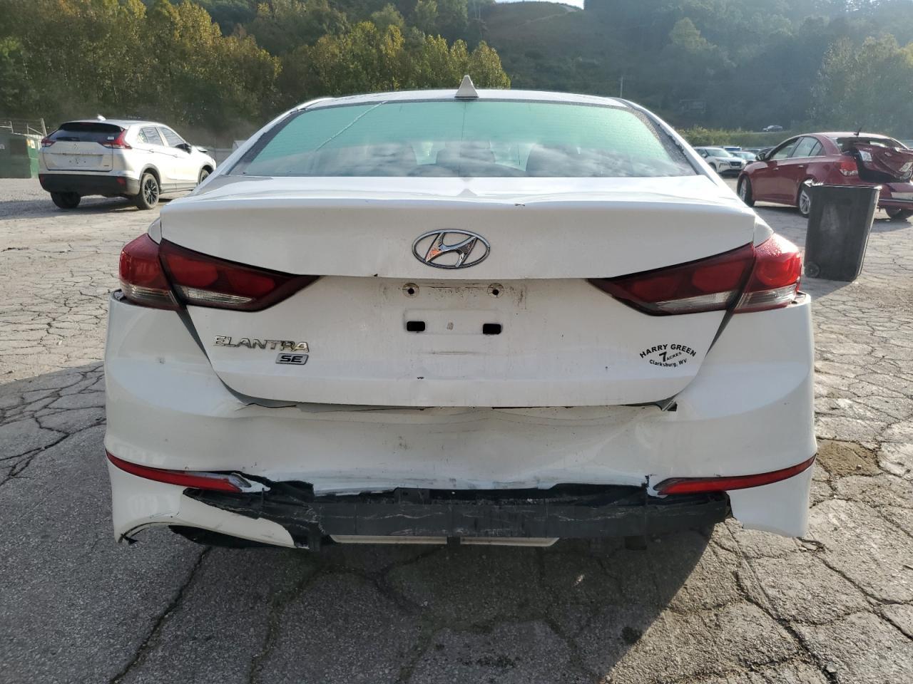 2017 Hyundai Elantra Se - Фото 6