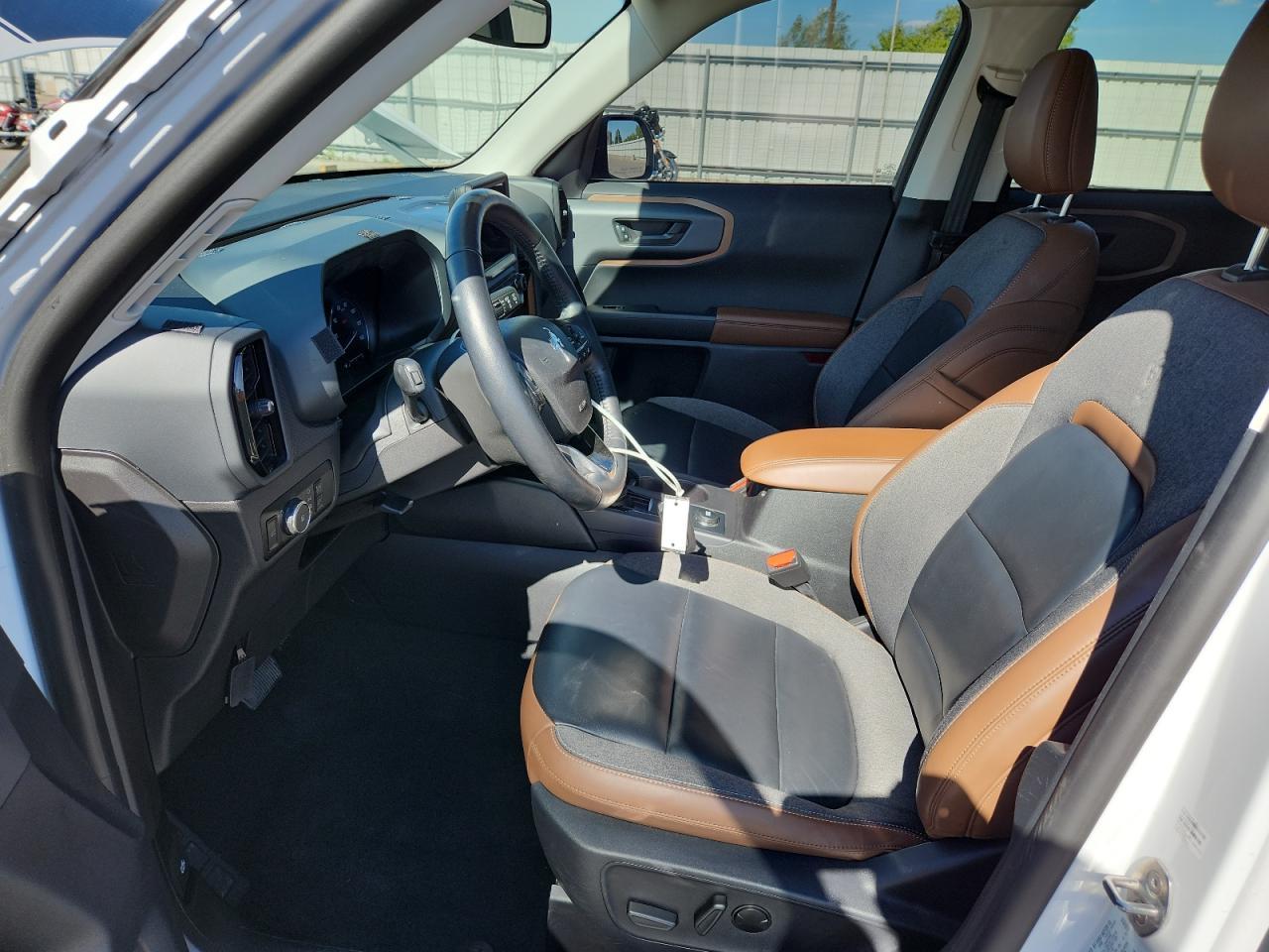 2023 Ford Bronco Sport Outer Banks - Image 7