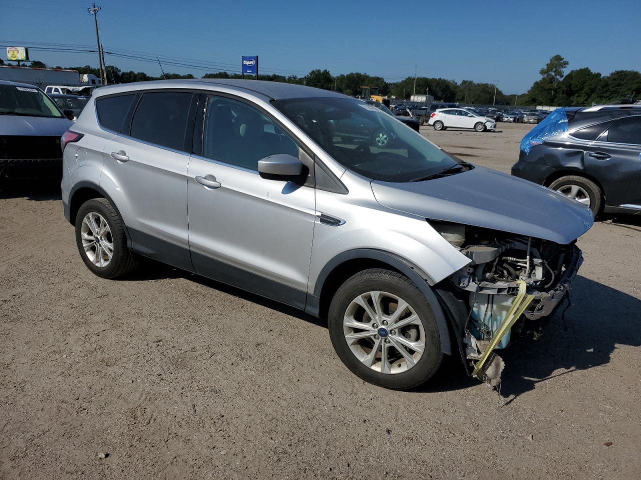 2017 Ford Escape Se - Фото 4