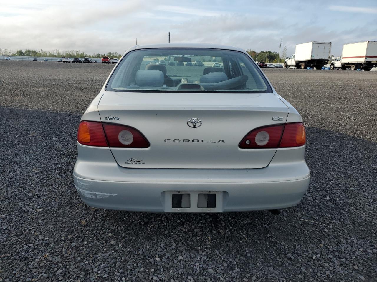2001 Toyota Corolla Ce - Фото 6