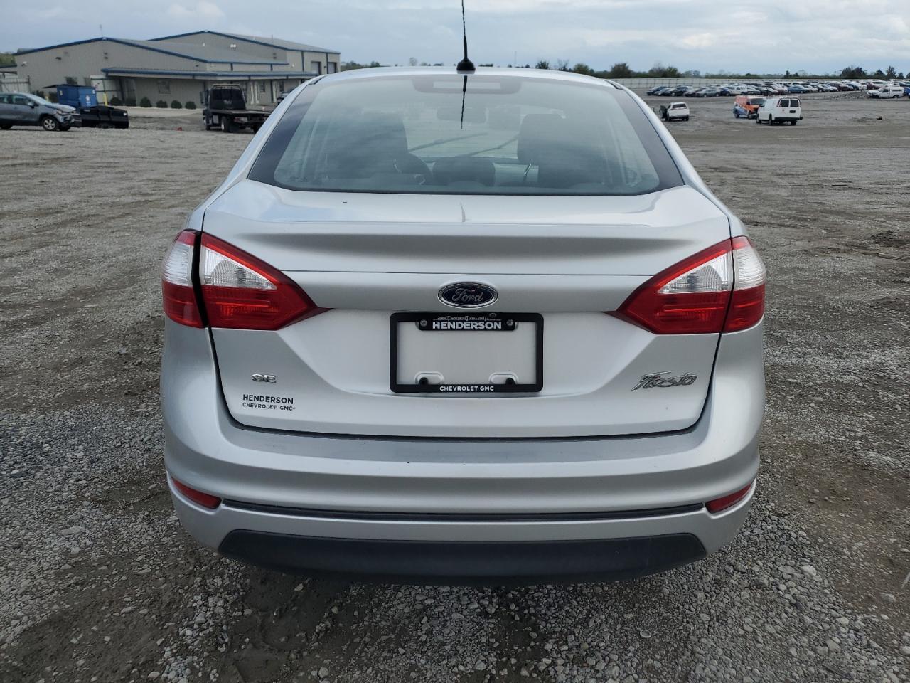 2019 Ford Fiesta Se - Image 6