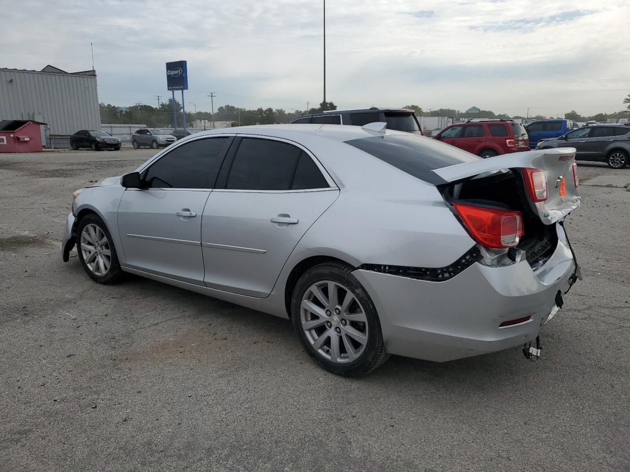 2015 Chevrolet Malibu 2Lt - Фото 2