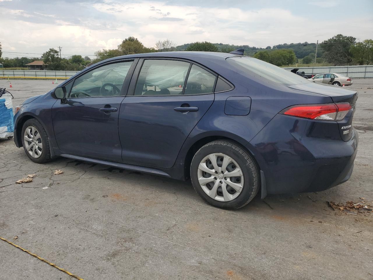2021 Toyota Corolla Le - Image 2