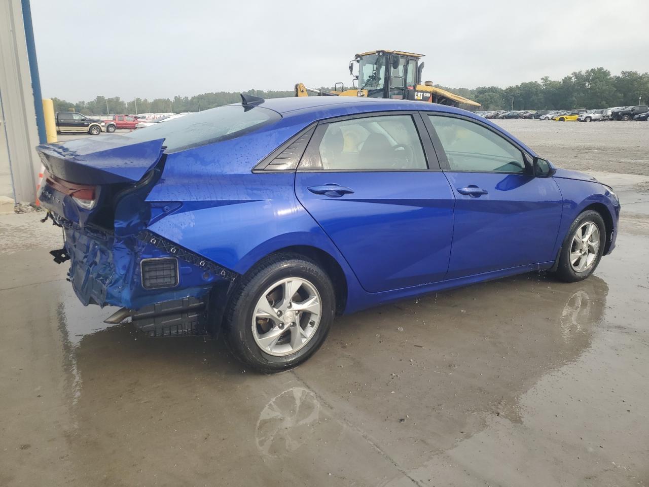 2023 Hyundai Elantra Se - Фото 3