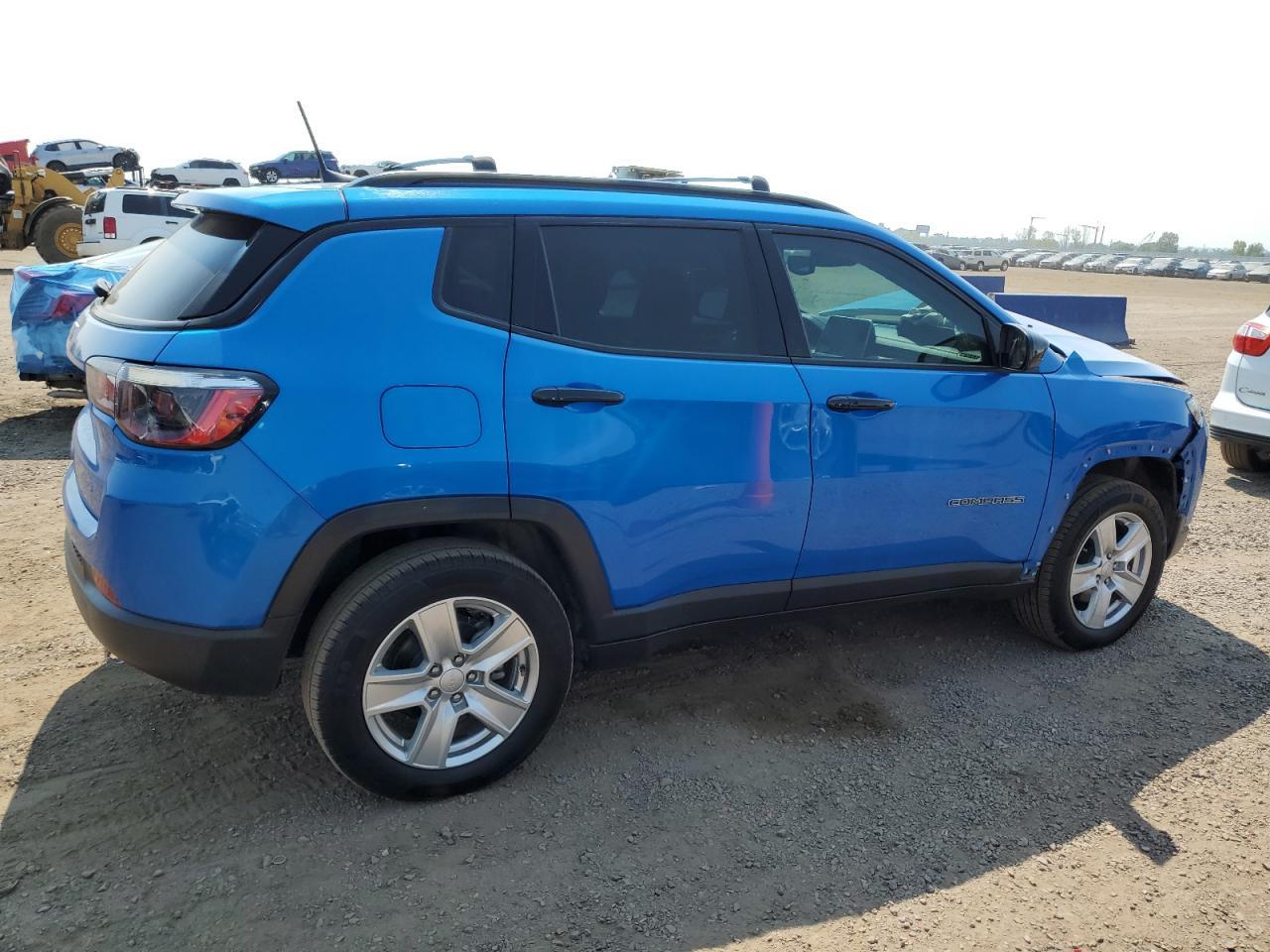 2022 Jeep Compass Latitude - Фото 3