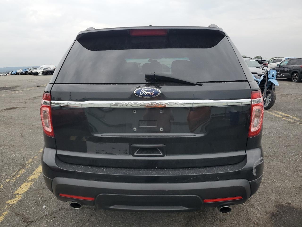2013 Ford Explorer - Фото 6
