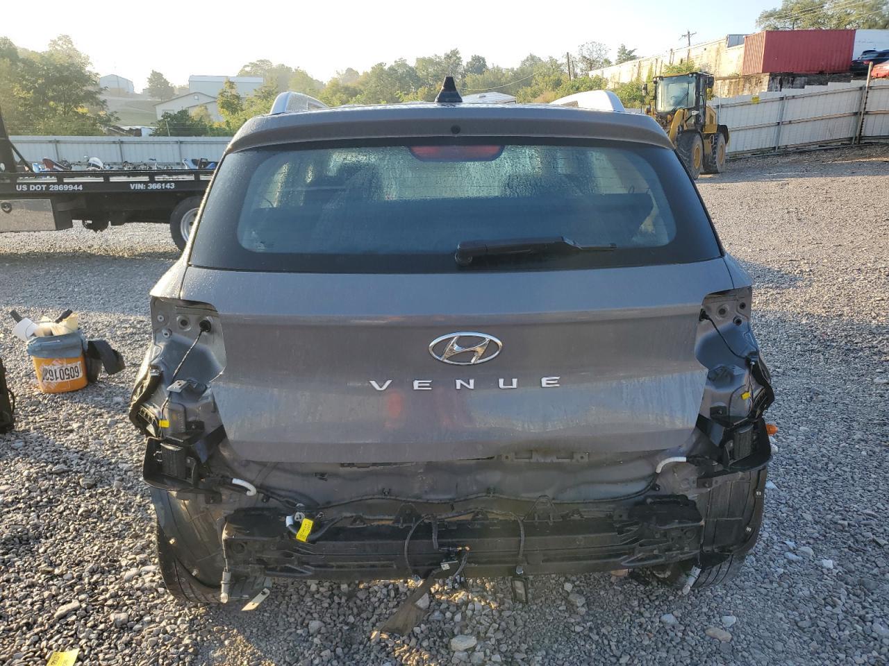 2022 Hyundai Venue Sel - Фото 6