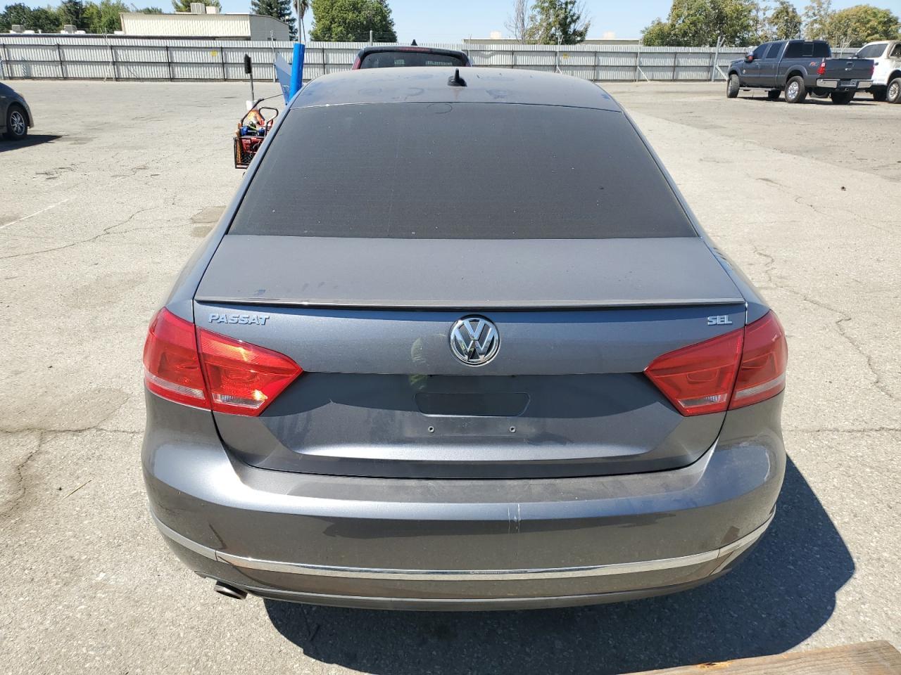 2013 Volkswagen Passat Sel - Image 6