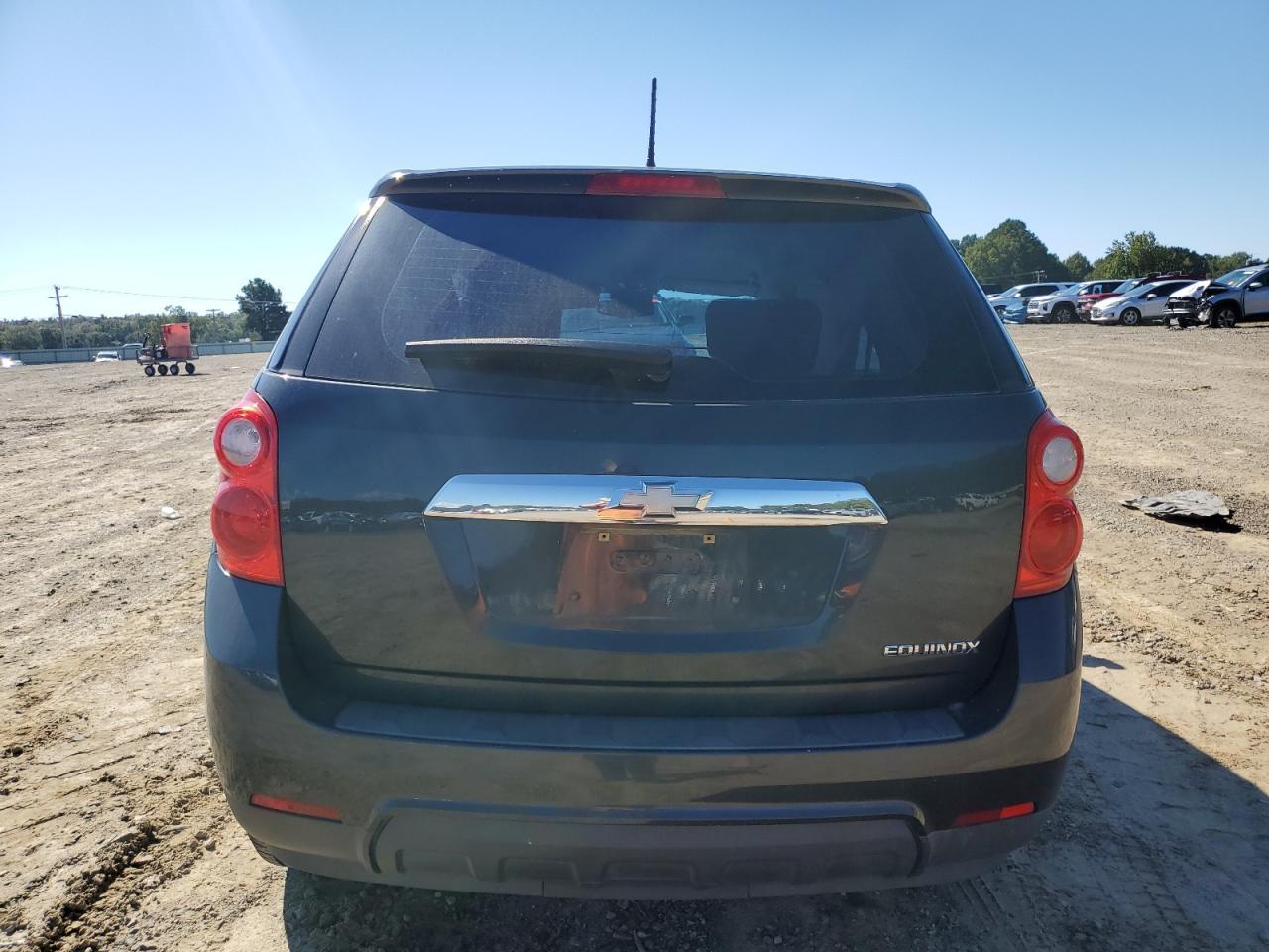 2014 Chevrolet Equinox Ls - Image 6