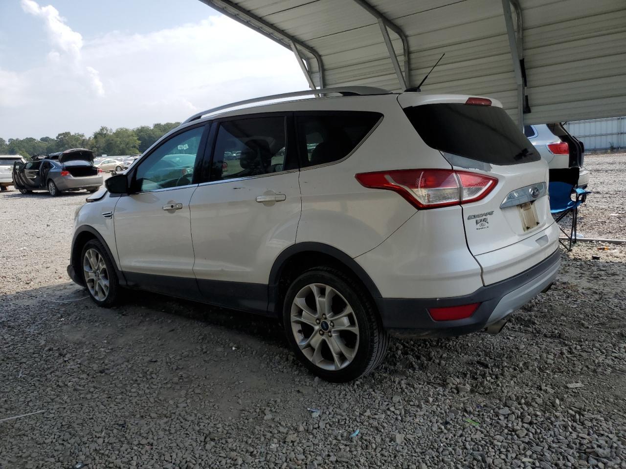 2016 Ford Escape Titanium - Фото 2