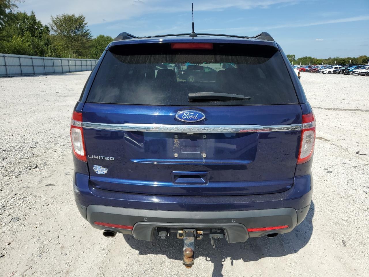 2011 Ford Explorer Limited - Image 6