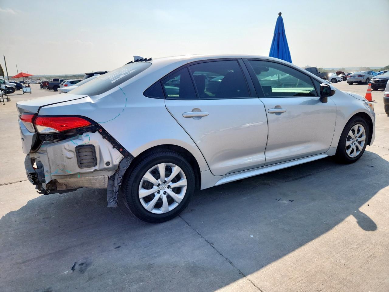 2020 Toyota Corolla Le - Фото 3