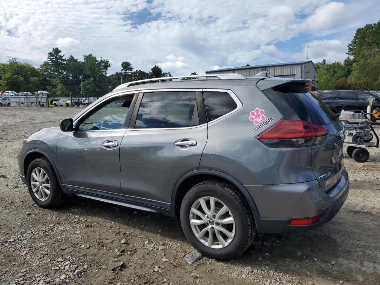 2019 Nissan Rogue S - Image 2