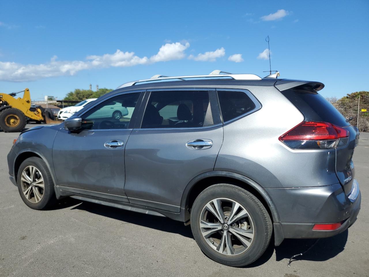 2019 Nissan Rogue S - Фото 2