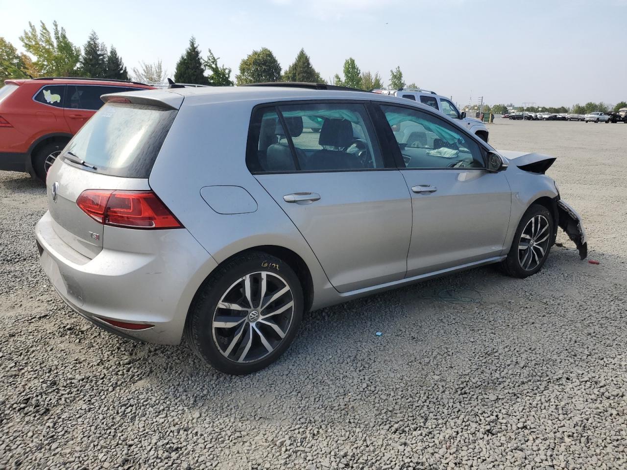 2015 Volkswagen Golf - Фото 3