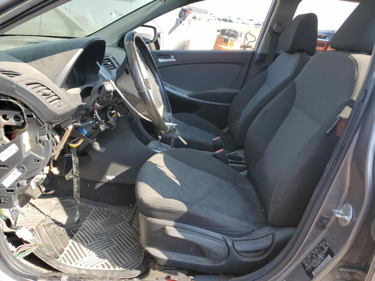 2014 Hyundai Accent Gls - Фото 7