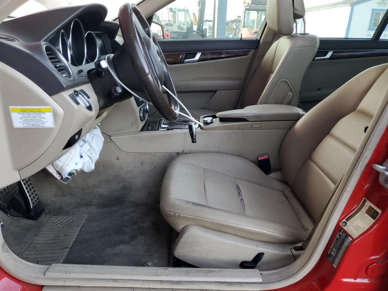 2013 Mercedes-Benz C 250 - Image 7