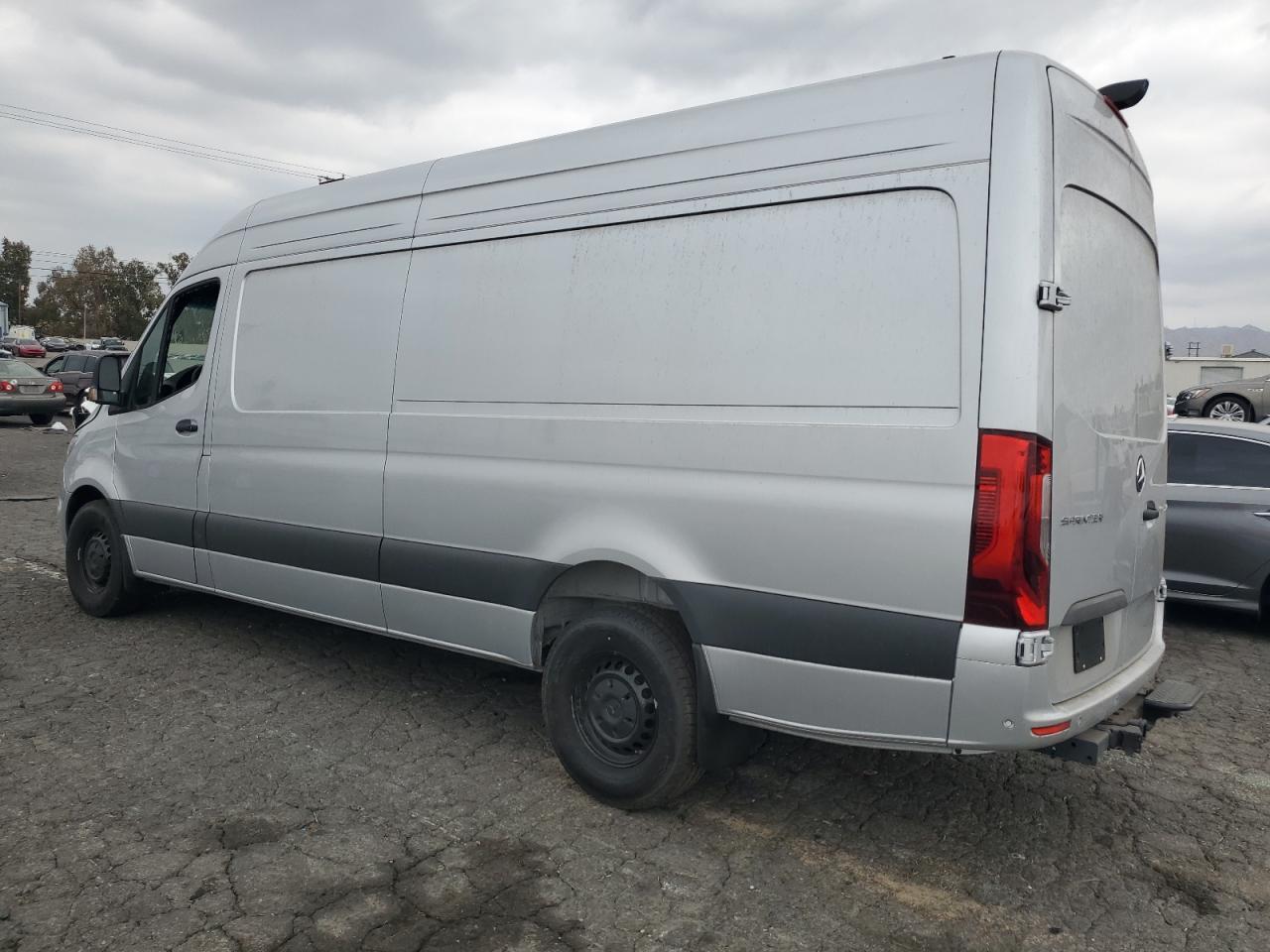 2024 Mercedes-Benz Sprinter 2500 - Image 2