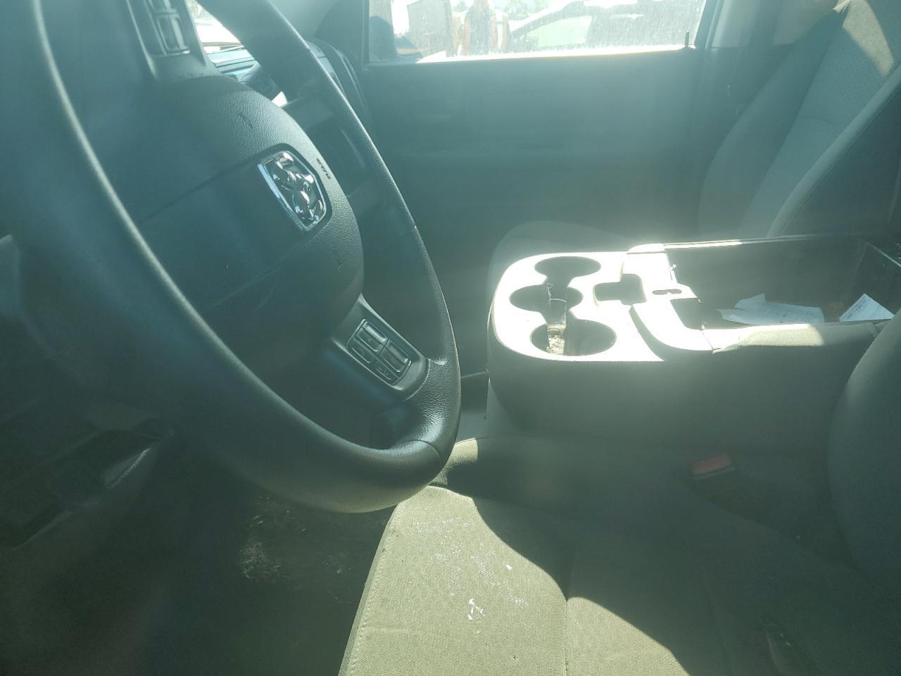 2017 Ram 1500 St - Image 7