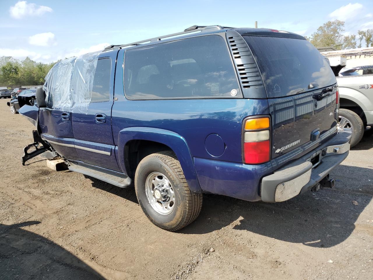 2006 Chevrolet Suburban K2500 - Фото 2