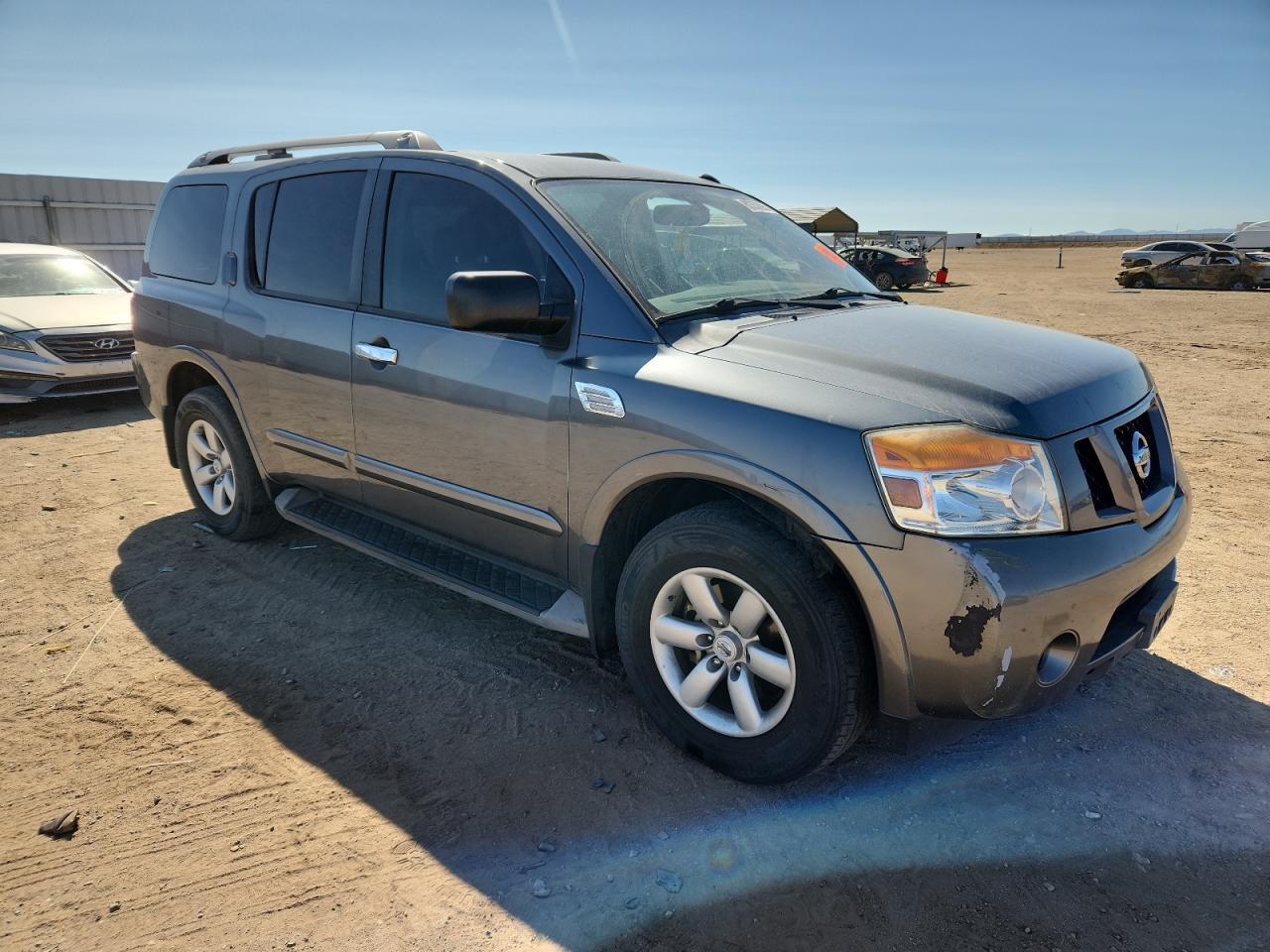 2014 Nissan Armada Sv - Image 4
