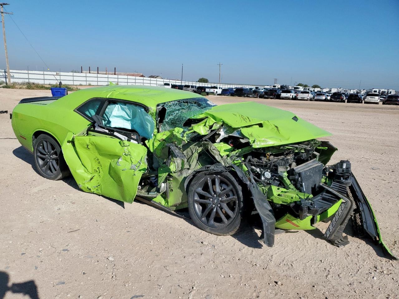 2023 Dodge Challenger Sxt - Image 4