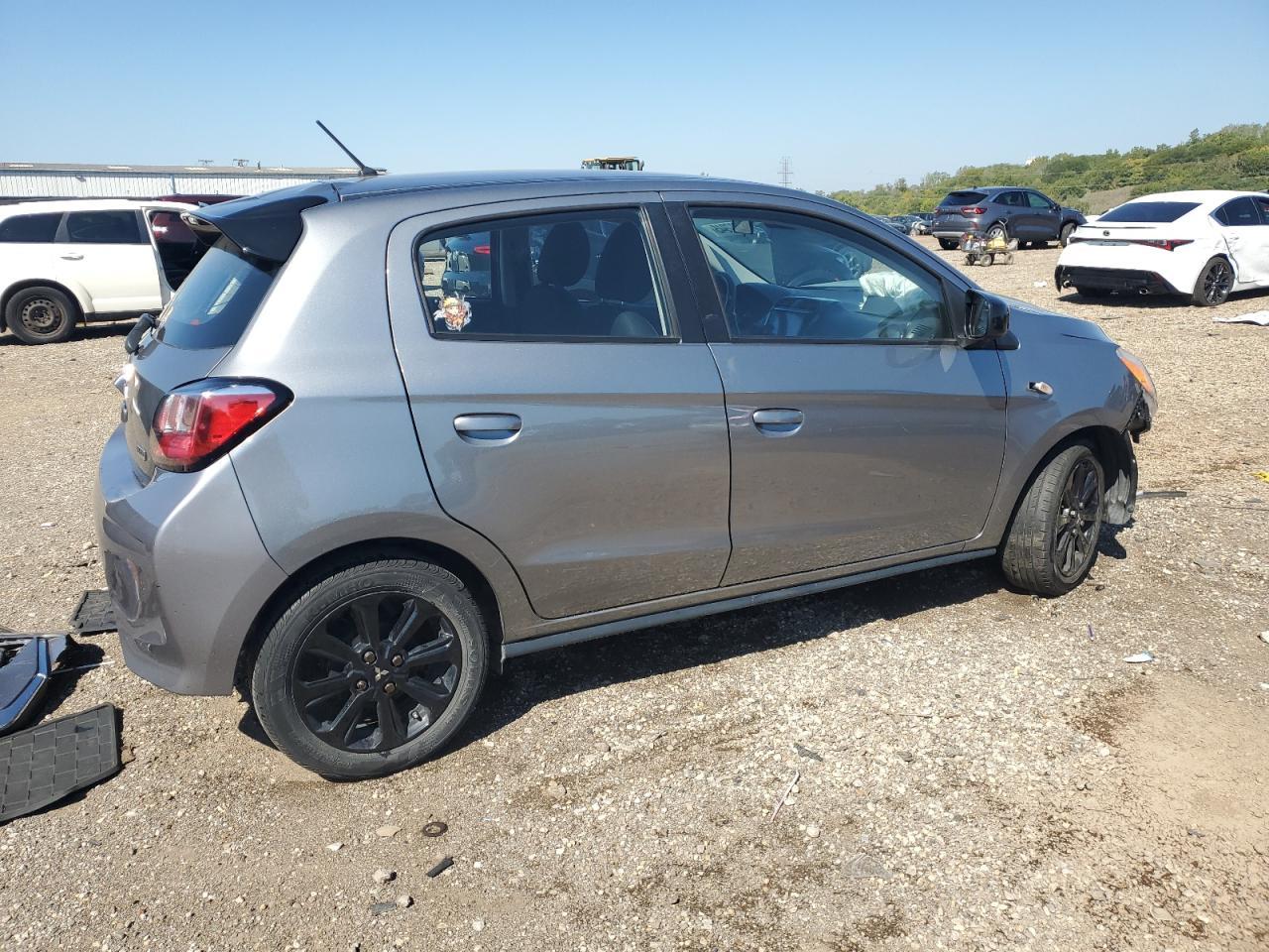 2022 Mitsubishi Mirage Se - Image 3