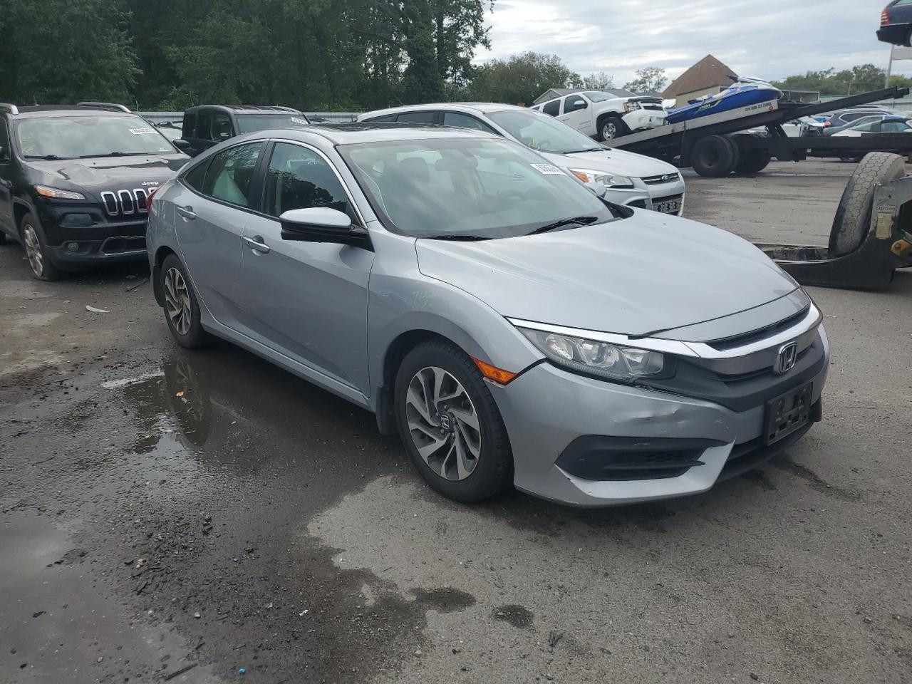 2017 Honda Civic Ex - Image 4