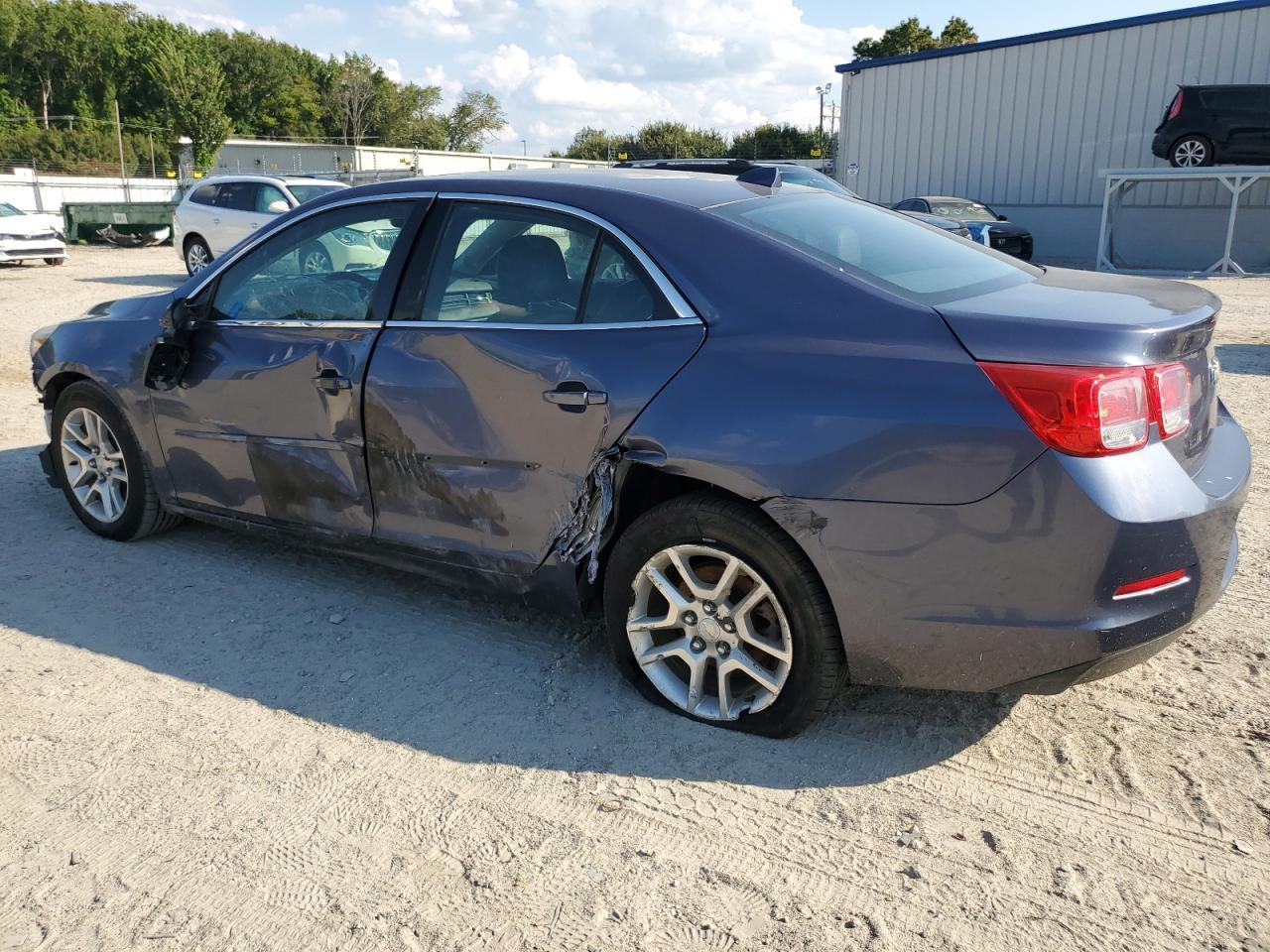 2013 Chevrolet Malibu 1Lt - Фото 2
