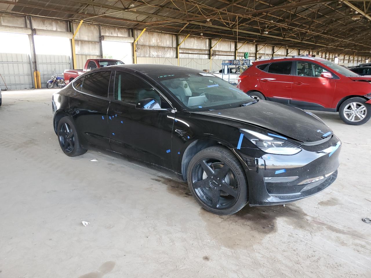 2022 Tesla Model 3 - Image 4