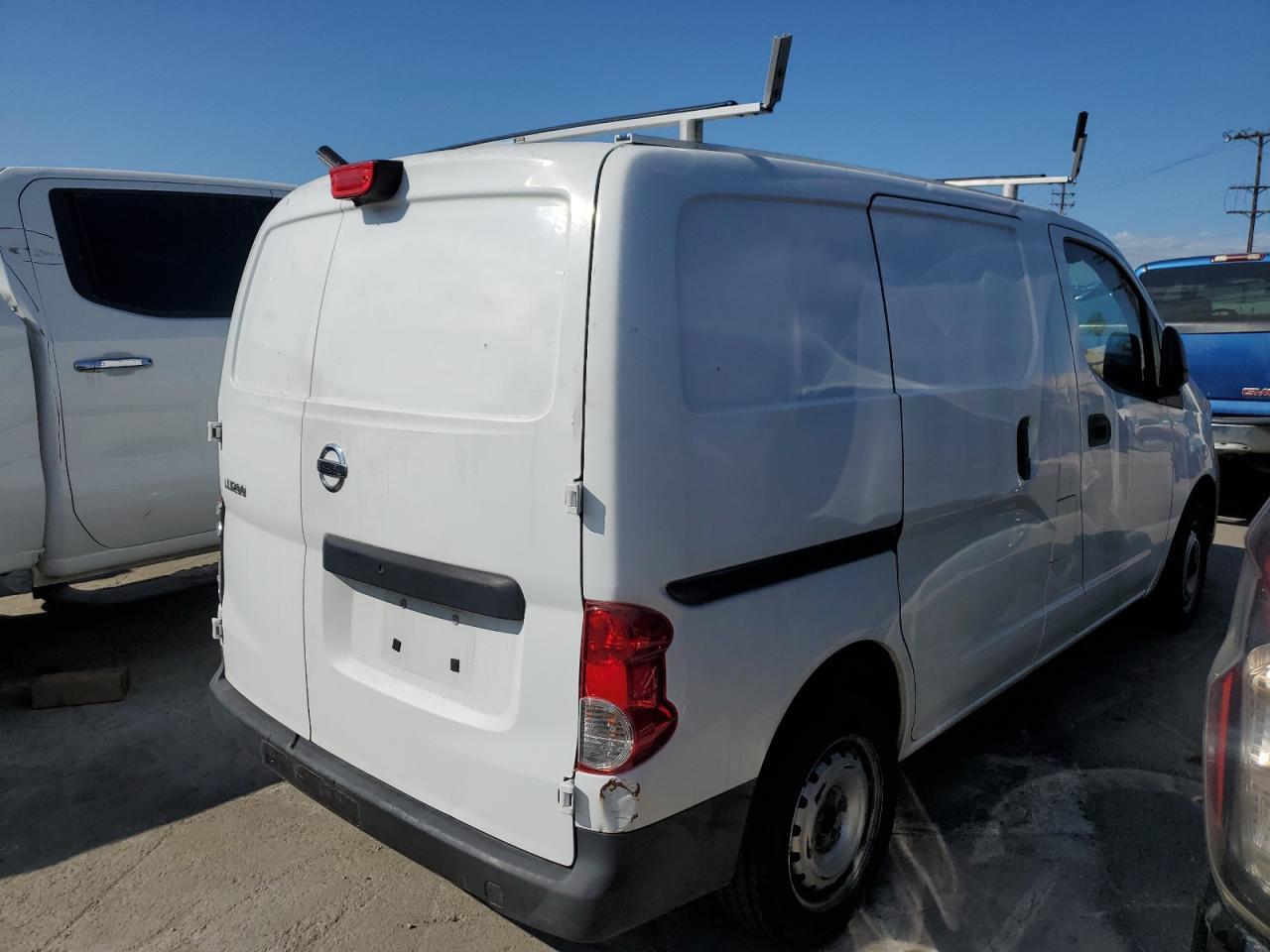 2015 Nissan Nv200 2.5S - Фото 3