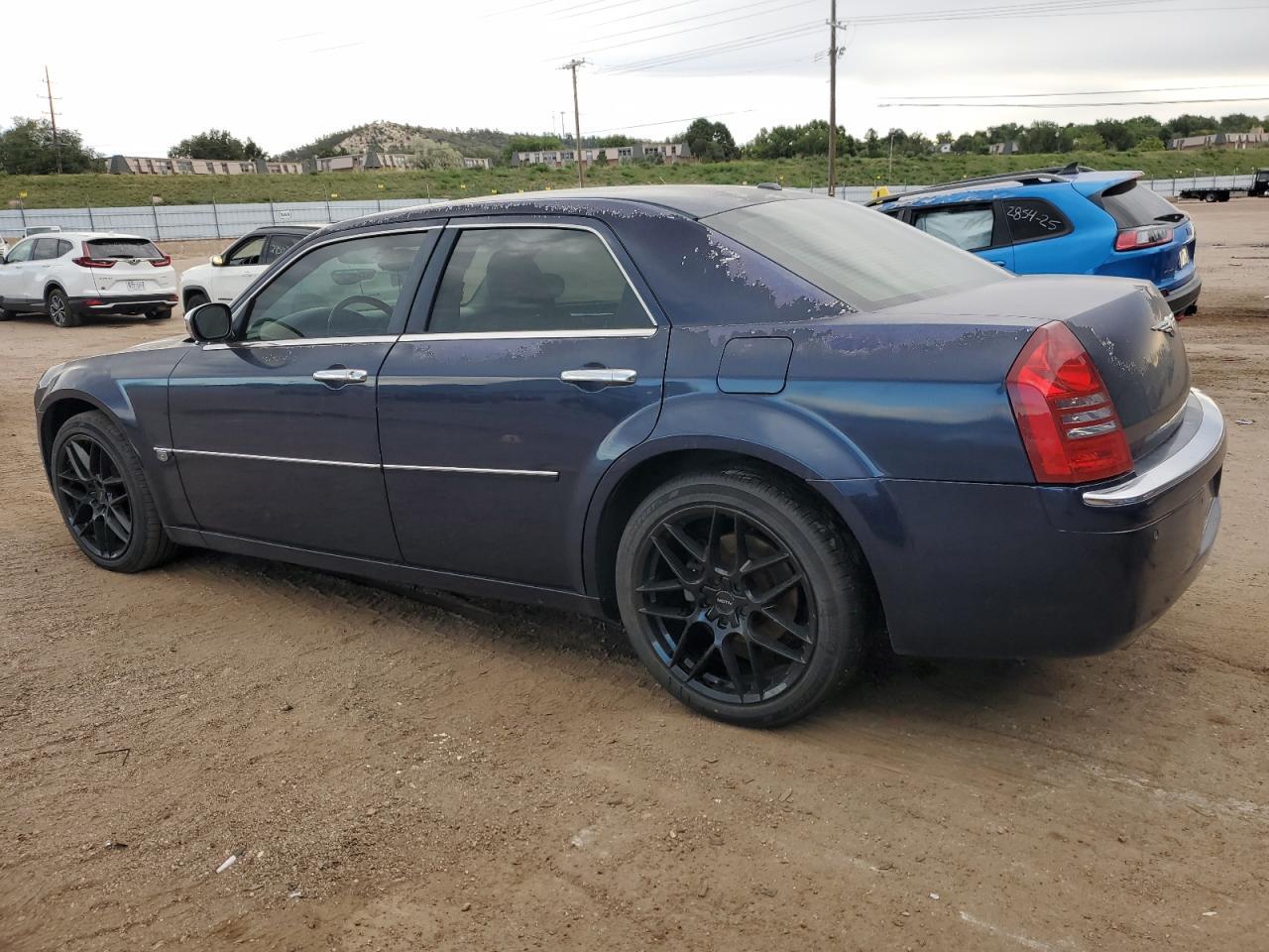 2006 Chrysler 300C - Image 2