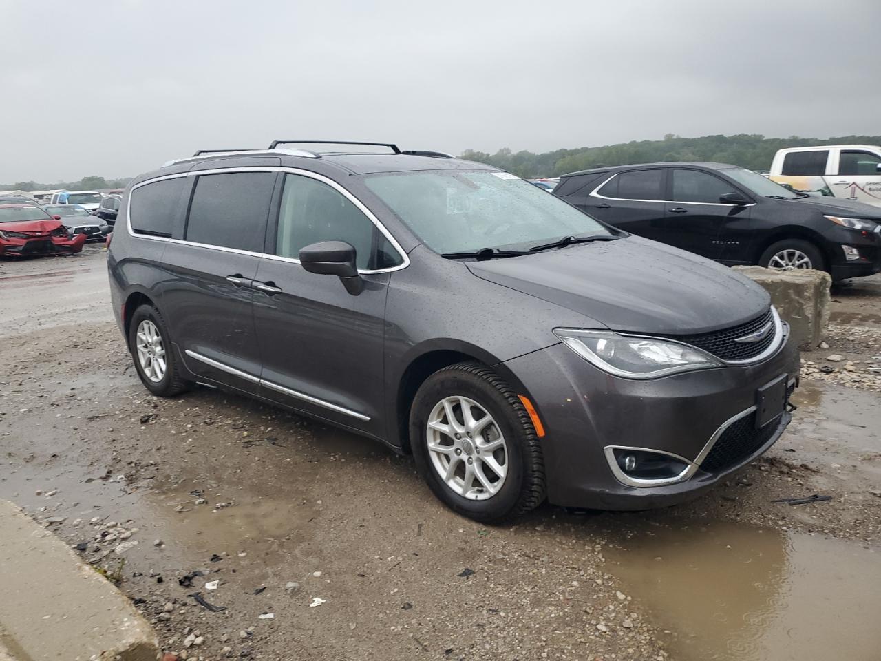 2020 Chrysler Pacifica Touring L - Фото 4
