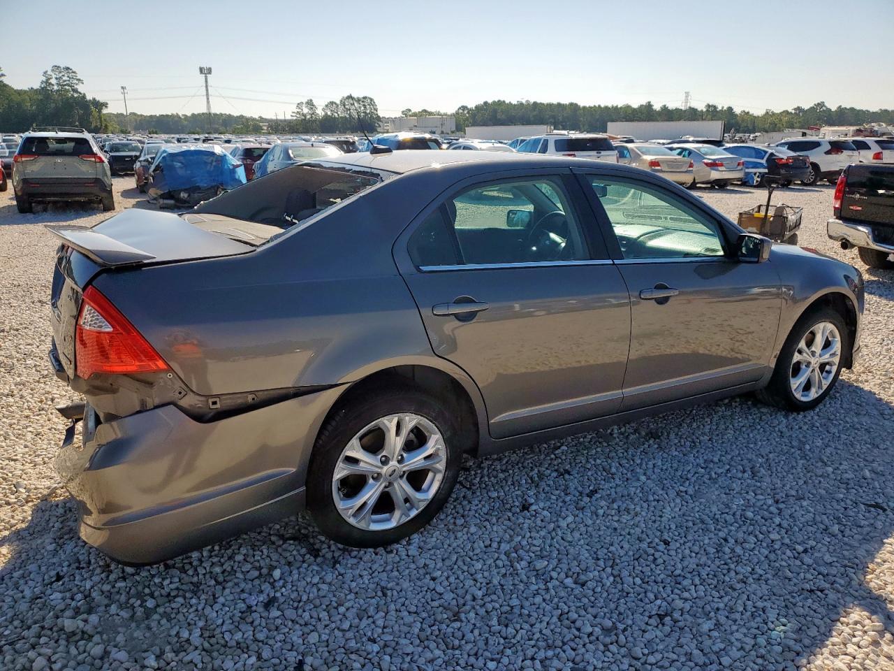2012 Ford Fusion Se - Фото 3