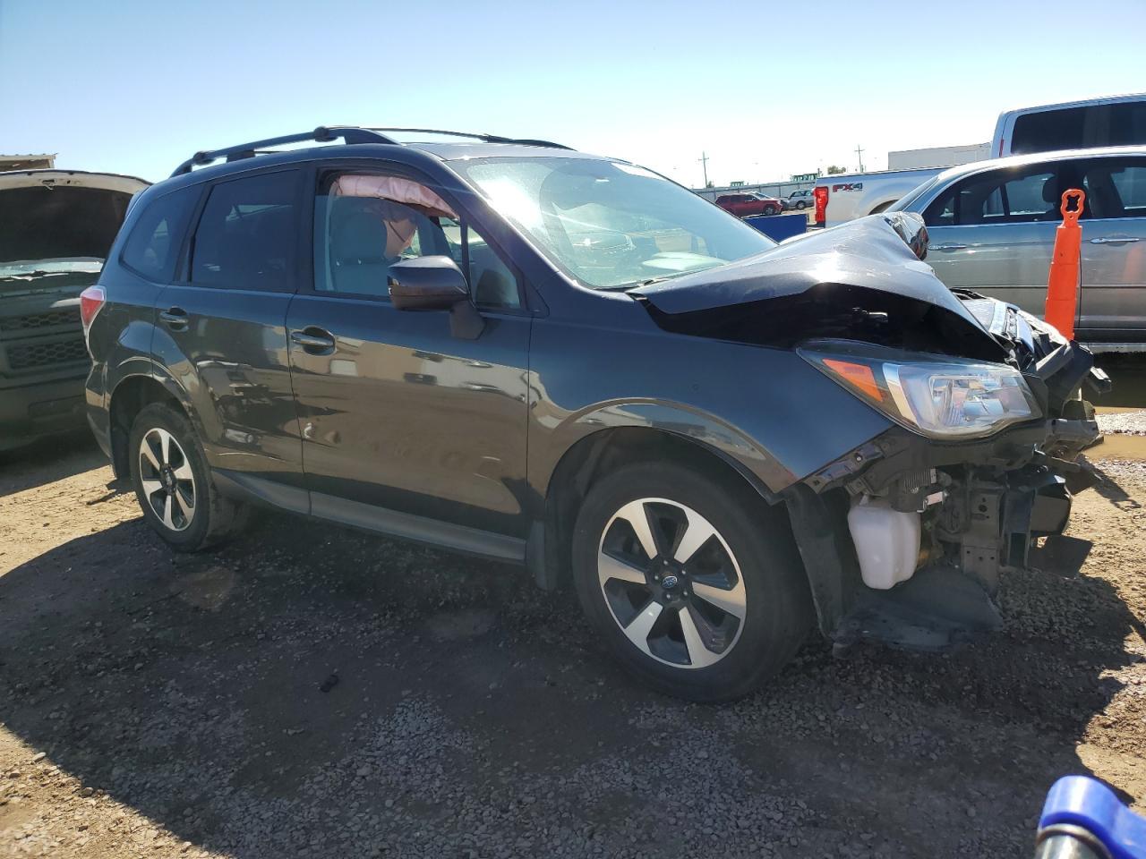 2017 Subaru Forester 2.5I Premium - Фото 4
