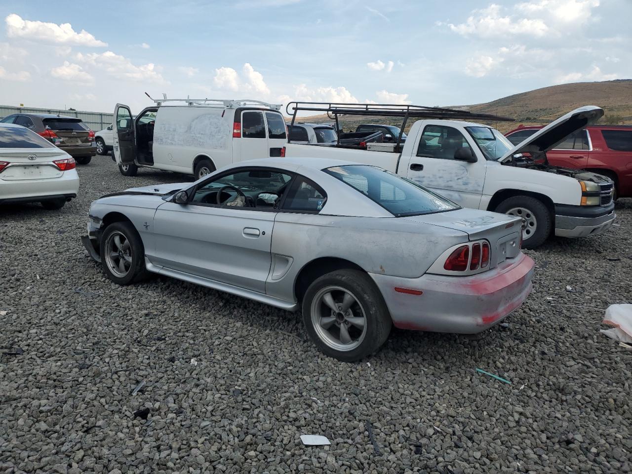 1998 Ford Mustang - Фото 2