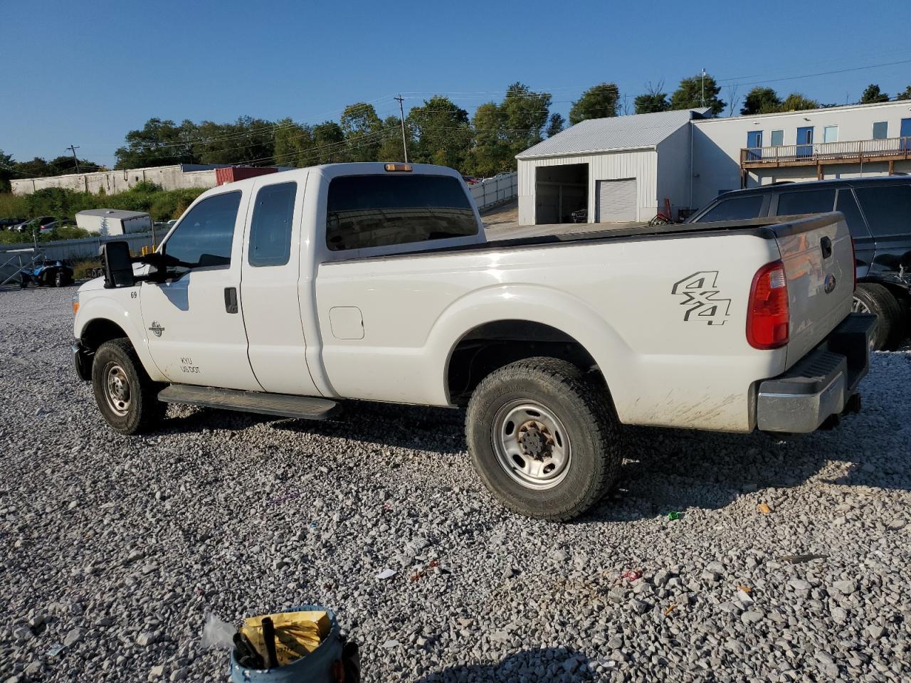 2016 Ford F250 Super Duty - Image 2