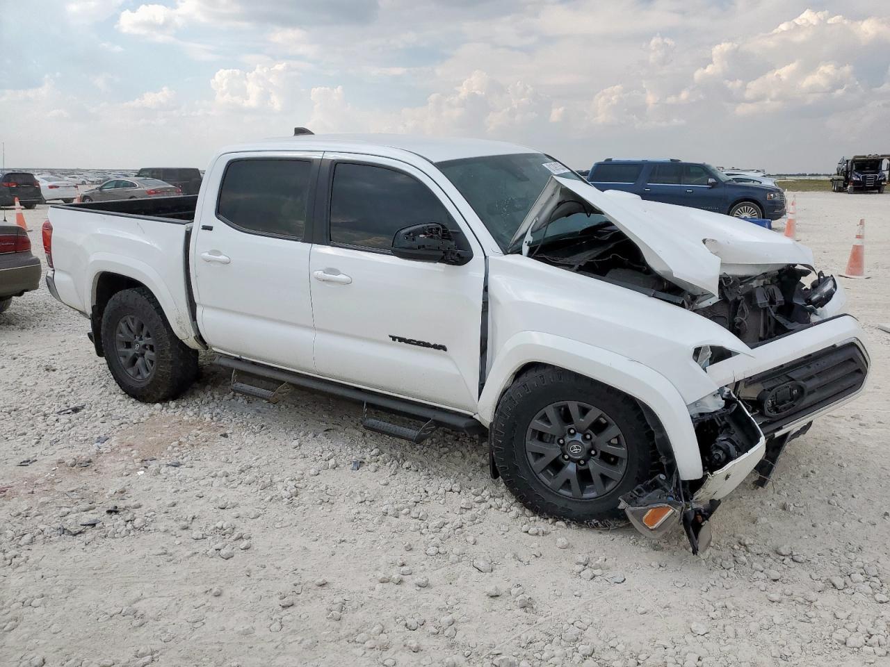 2023 Toyota Tacoma Double Cab - Фото 4
