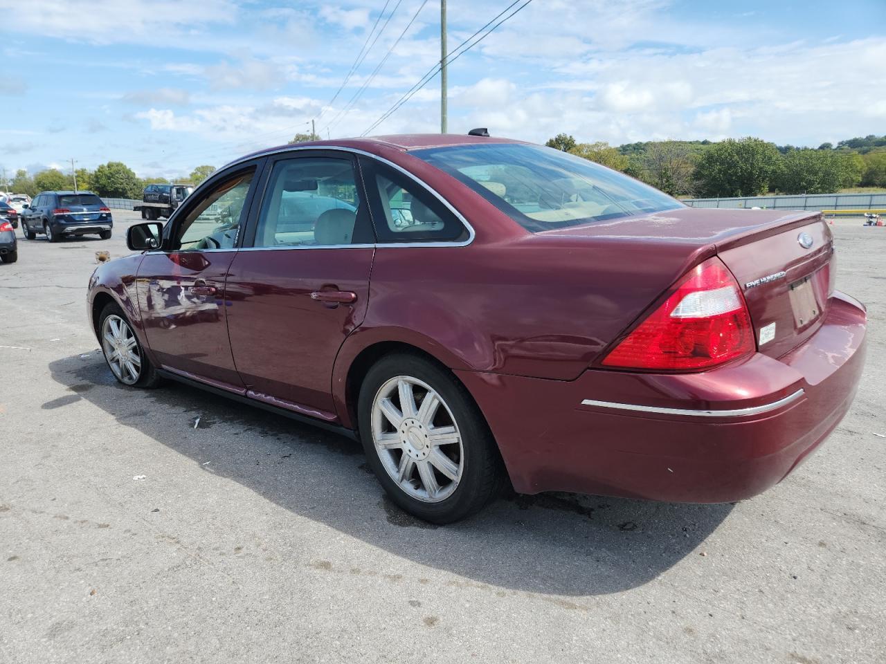 2007 Ford Five Hundred Limited - Image 2