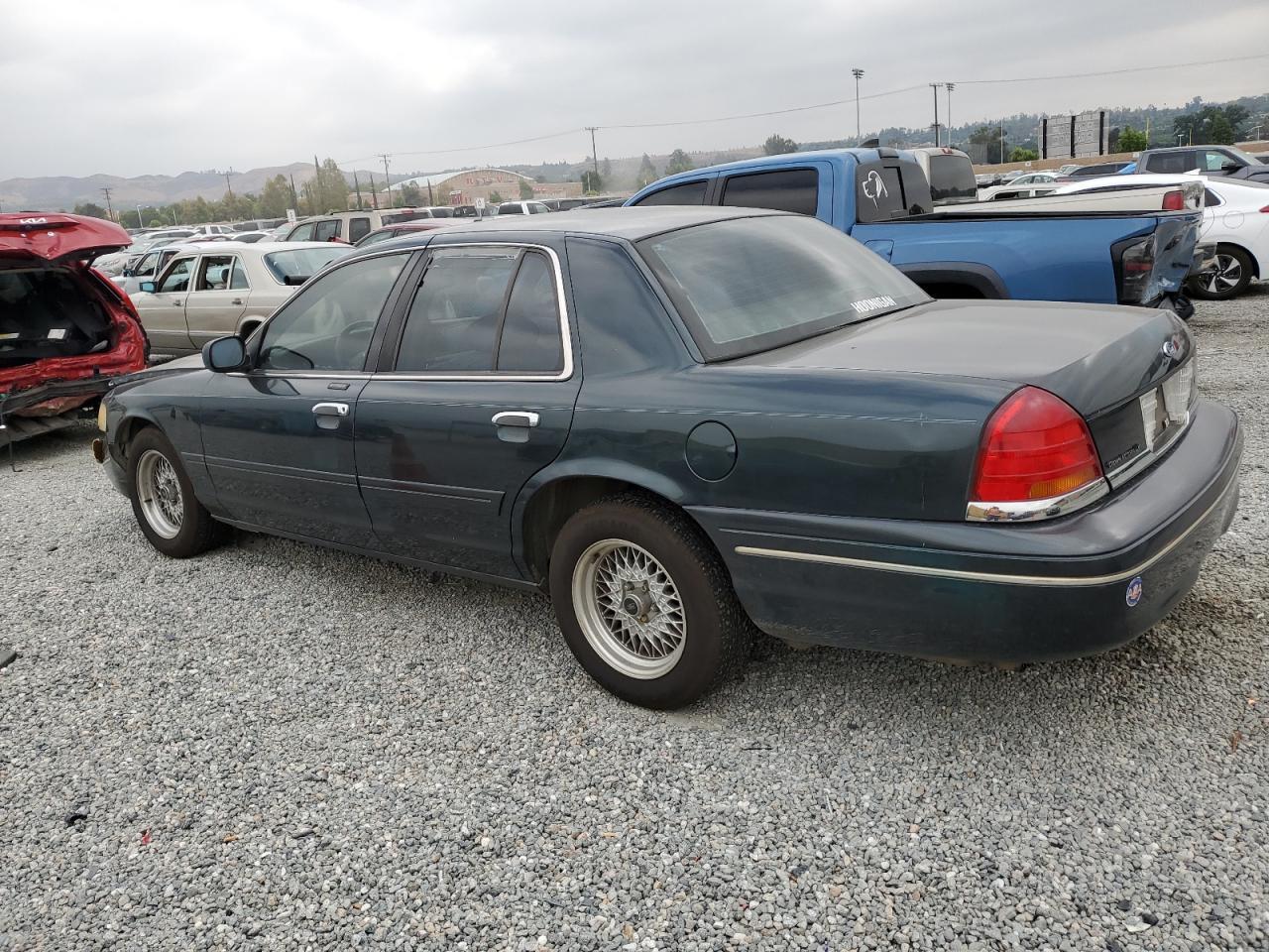 1998 Ford Crown Victoria Lx - Фото 2