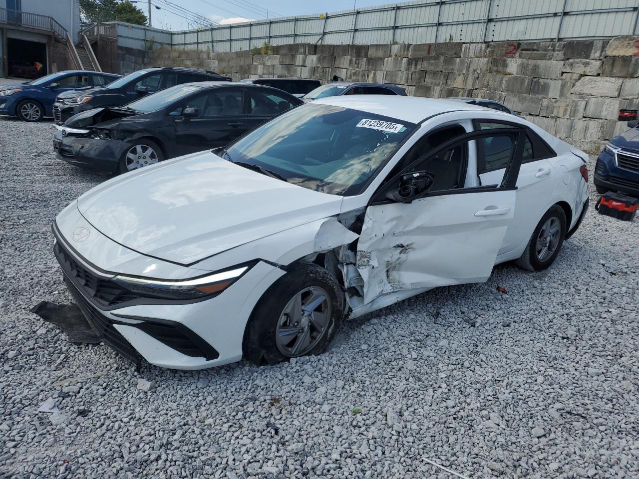 2024 Hyundai Elantra Se