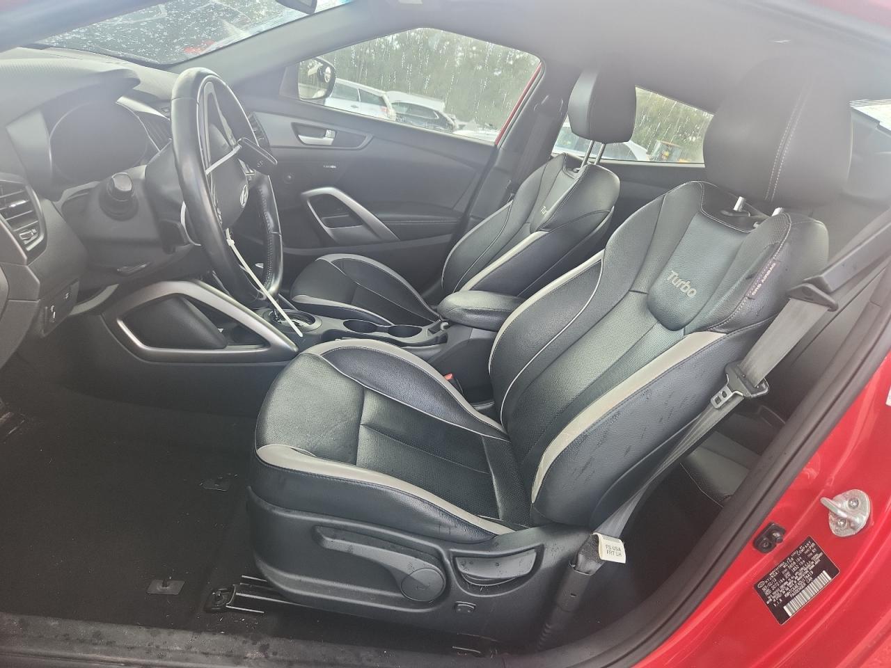 2013 Hyundai Veloster Turbo - Фото 7