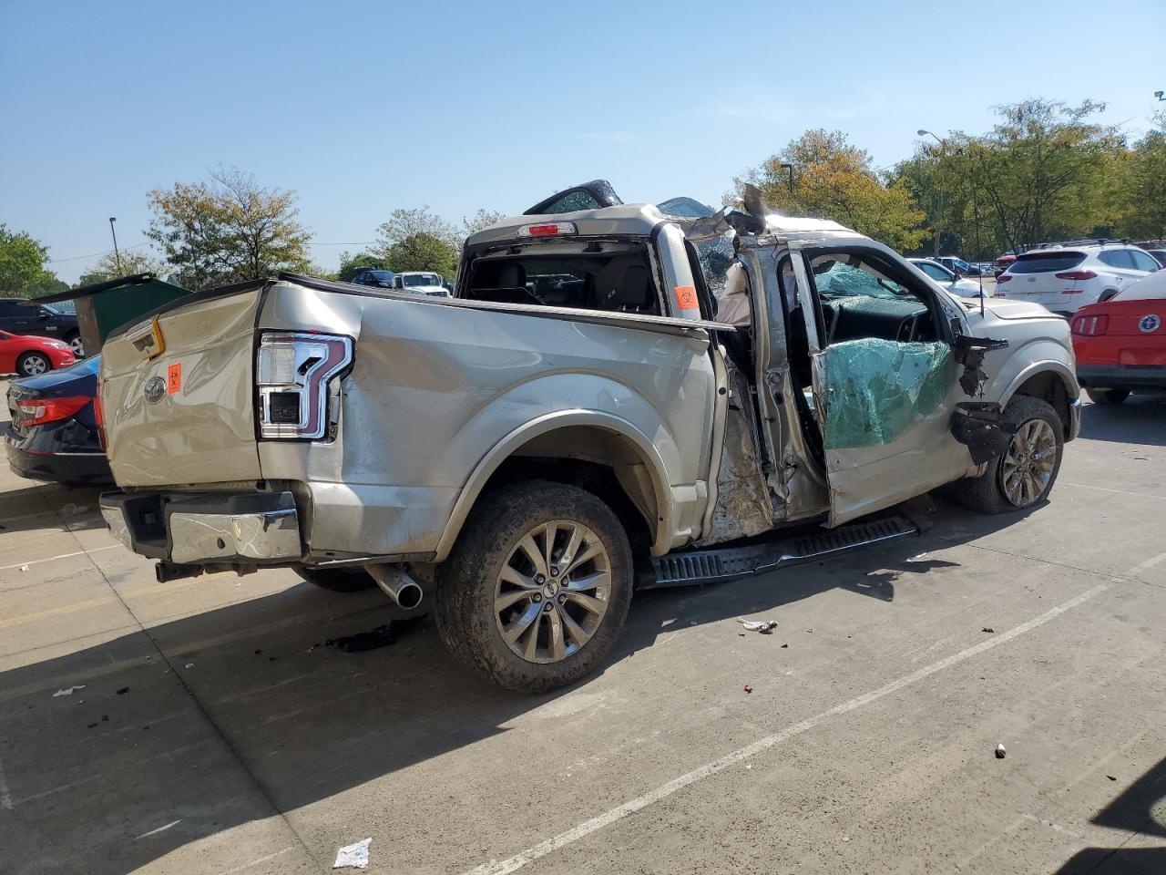 2017 Ford F150 Supercrew - Фото 3