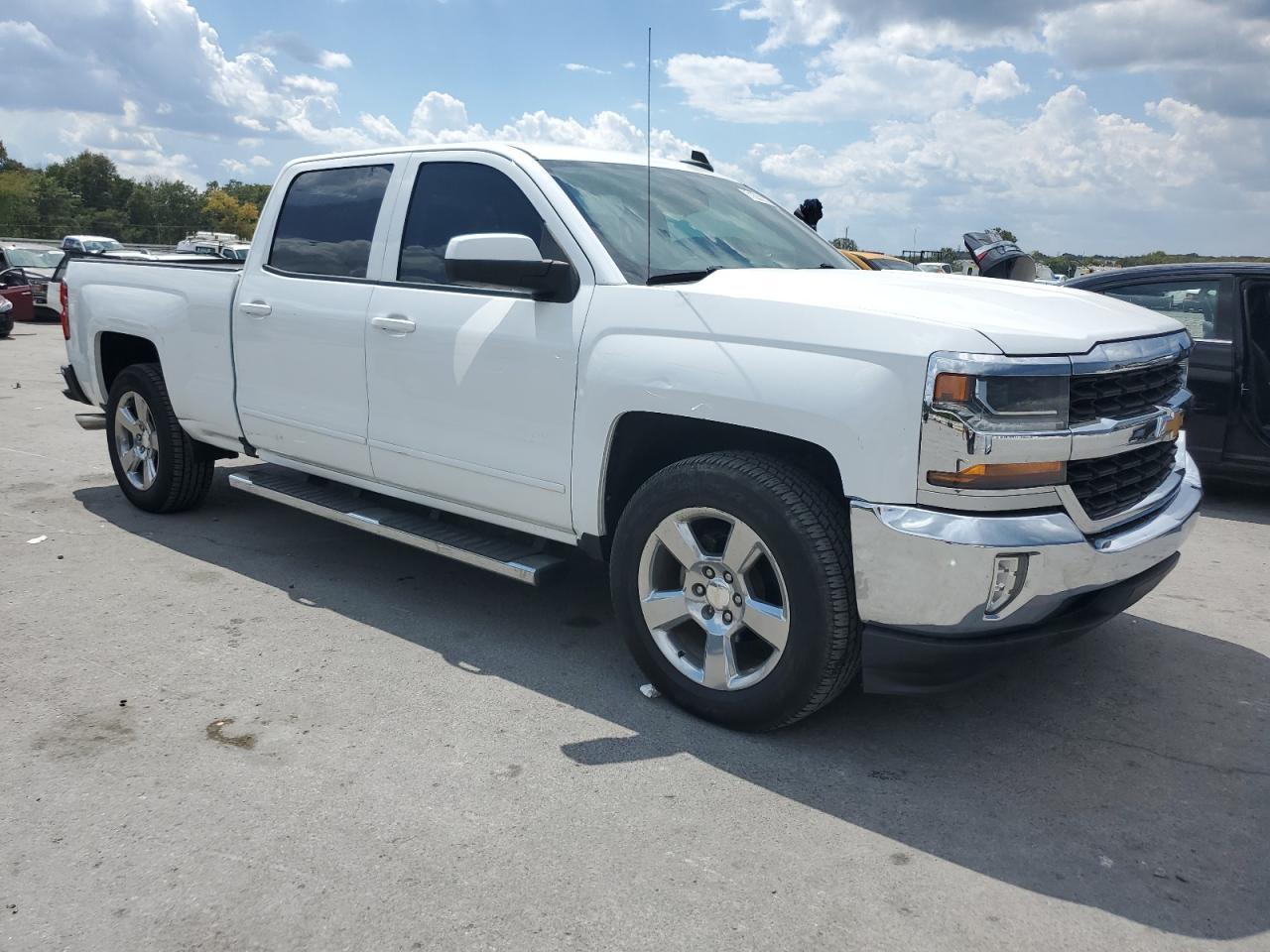 2018 Chevrolet Silverado C1500 Lt - Image 4