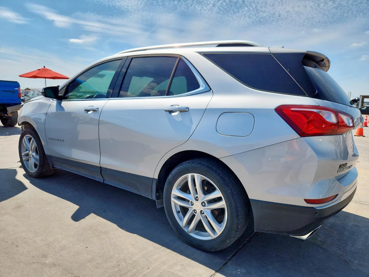2019 Chevrolet Equinox Premier - Фото 2