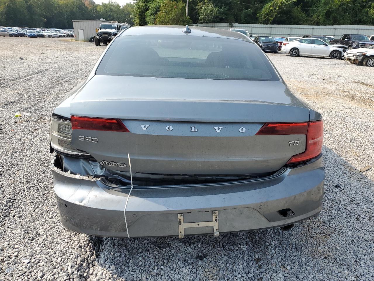 2018 Volvo S90 T5 Momentum - Фото 6