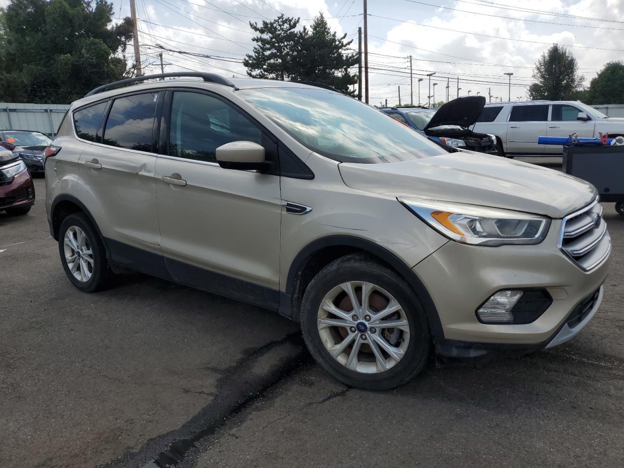 2018 Ford Escape Sel - Image 4