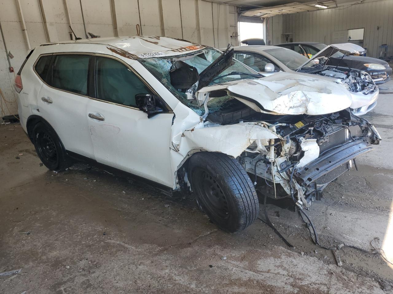 2015 Nissan Rogue S - Image 4